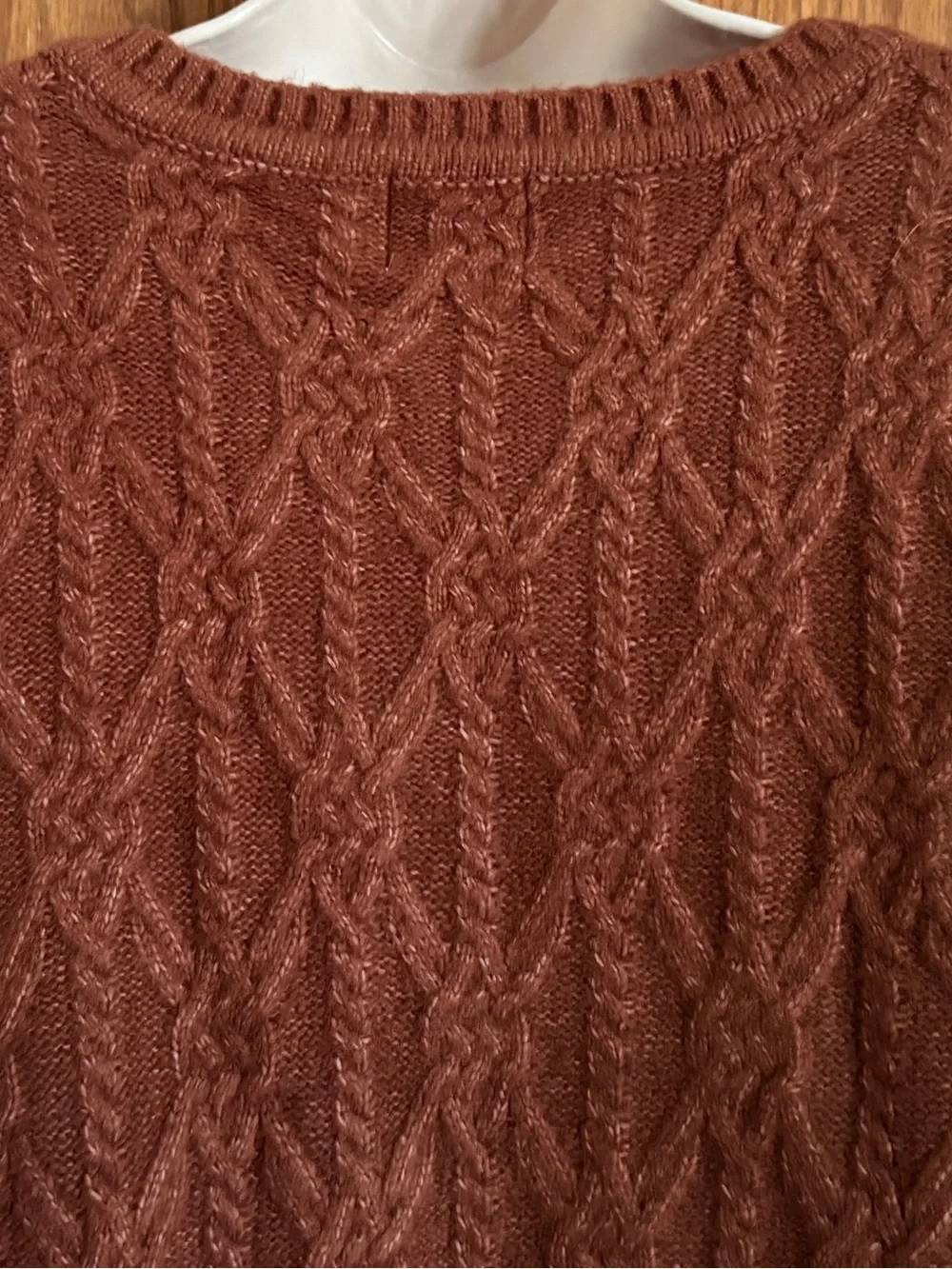 St. John's Bay Brown Cable Knit Sweater Pullover V-Neck Long Sleeve Women's Sz L